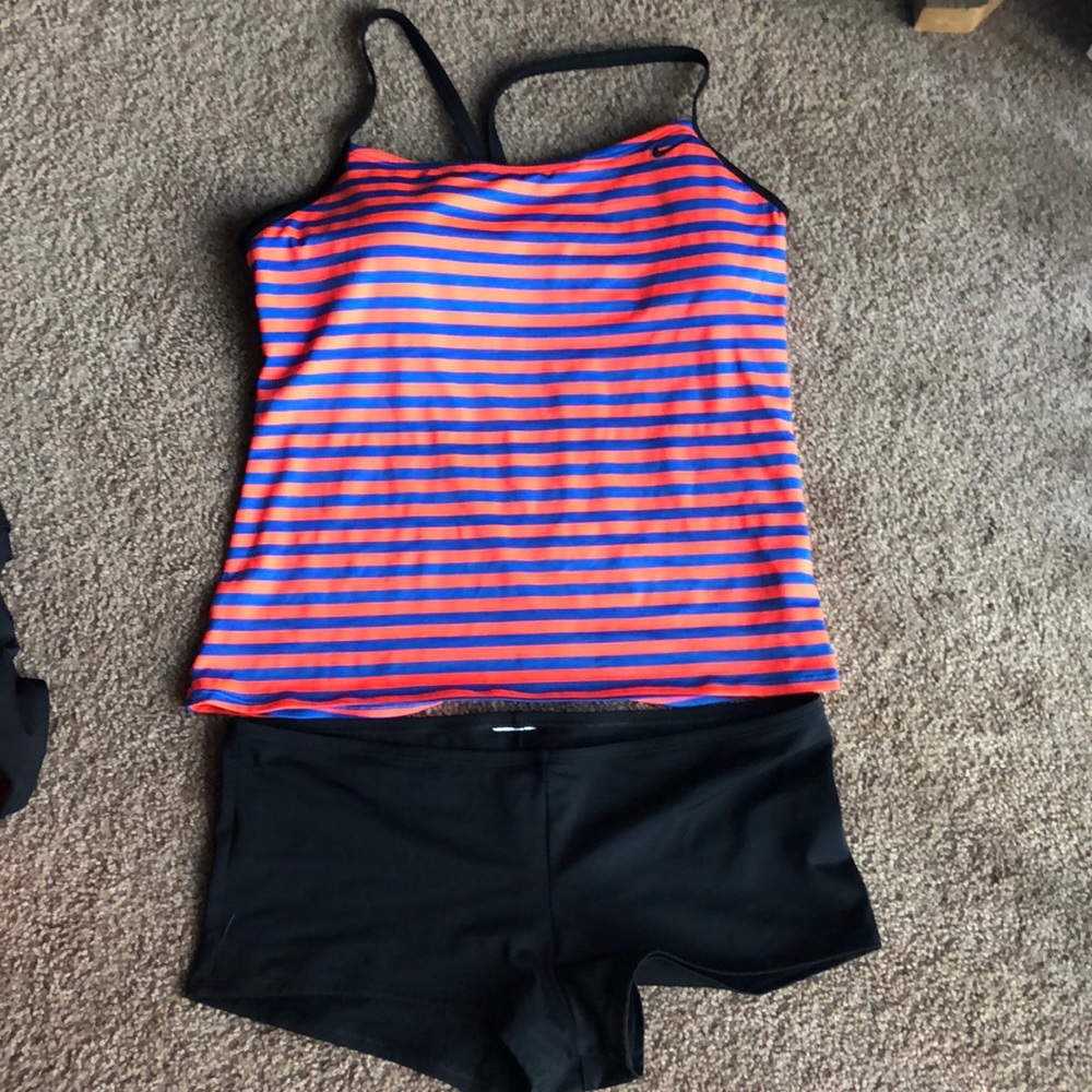 Nike 2 piece swim suit